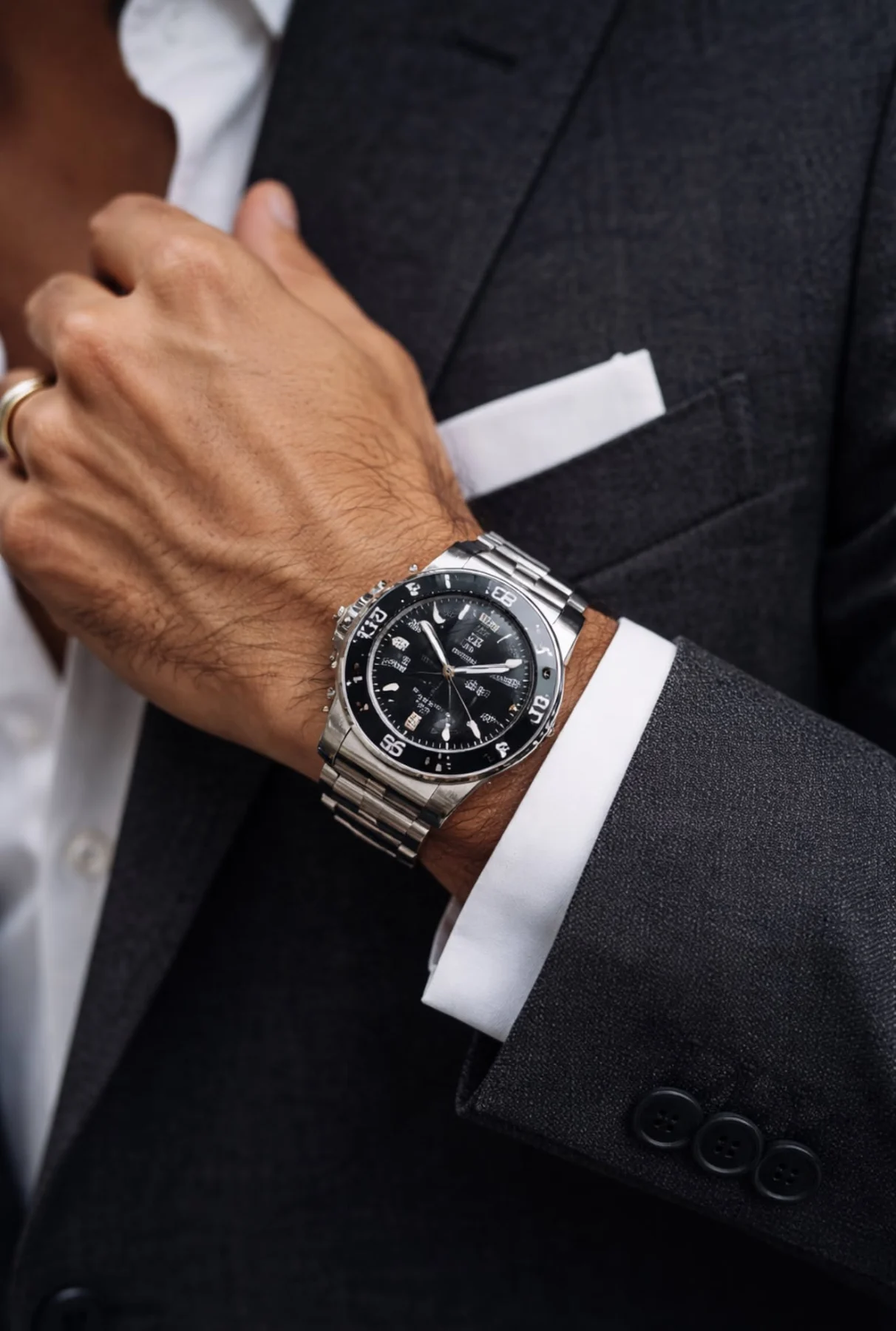 What Is the Typical Cartier Watch with Diamonds Price Range?